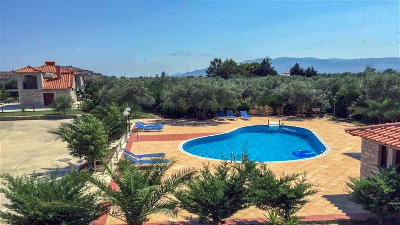 Glyfada Villas Parálion Ástros Bagian luar foto