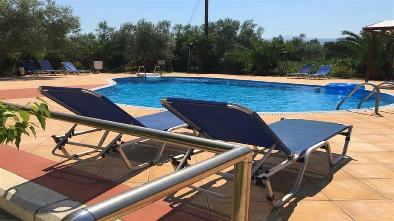 Glyfada Villas Parálion Ástros Bagian luar foto